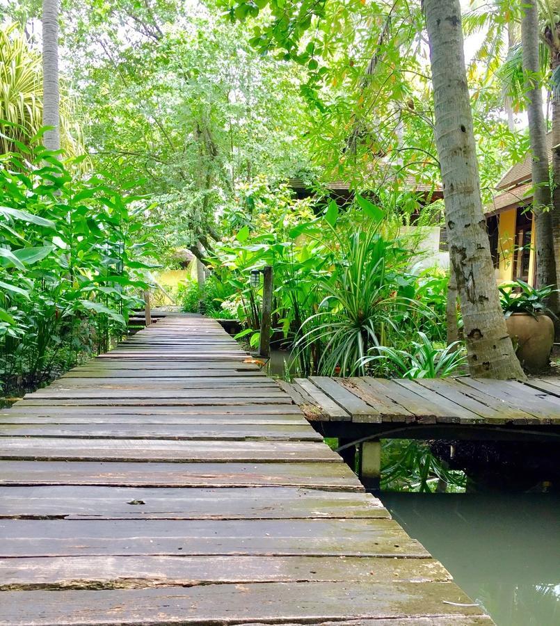 Parn Dhevi Riverside Resort & Spa Nakhon Pathom Exterior photo