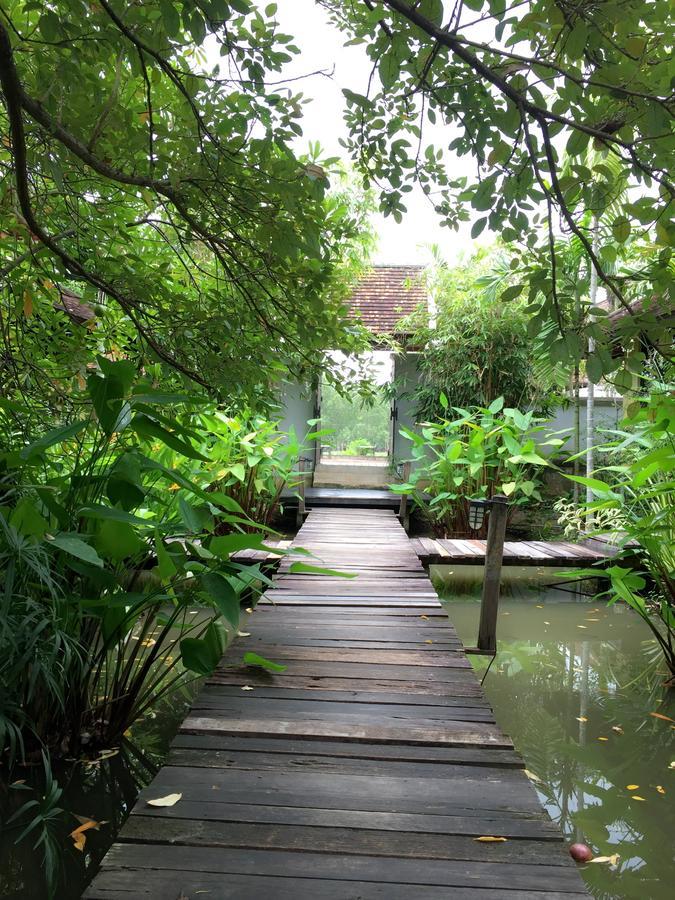 Parn Dhevi Riverside Resort & Spa Nakhon Pathom Exterior photo